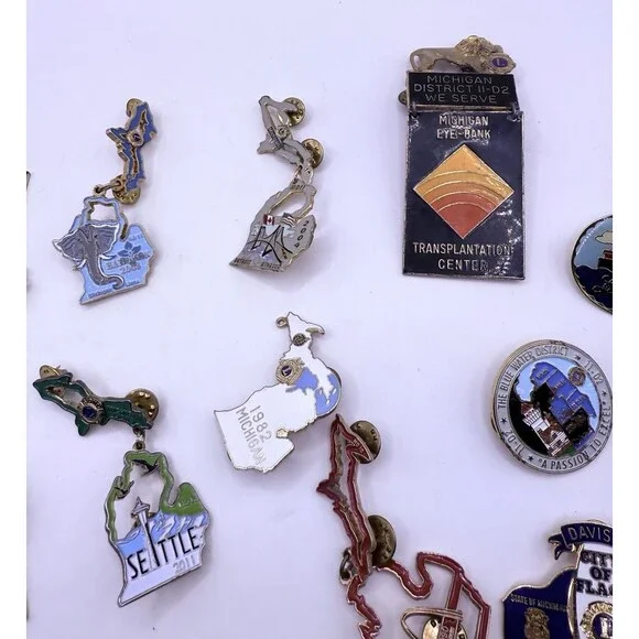 LIONS Club of Michigan Area Vest Lapel Pins Lot of 15 Some Vintage - Picture 5 of 9